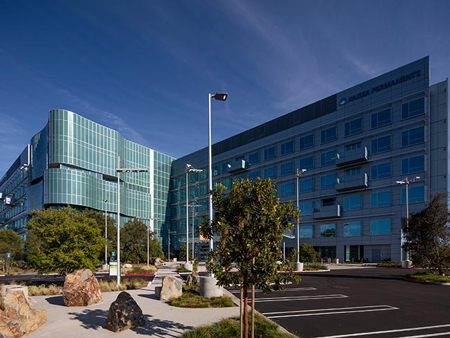 outside view of hospital entrance