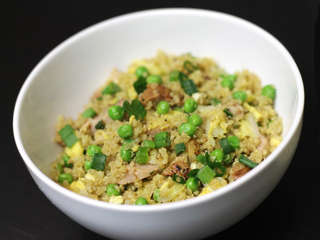 Quinoa fried rice with peas and green onion